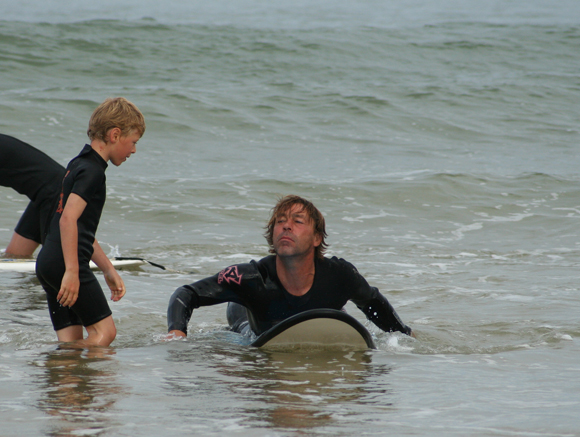 medoc ocean surfing