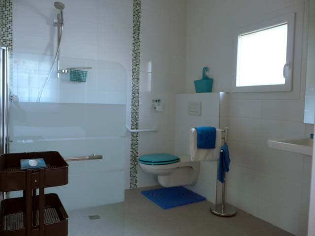 chambre d'hote salle de bain douche italienne le baganais