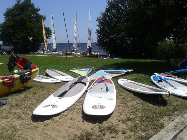 location windsurf et hobbie cat laser planche a voile sup moutchic lacanau lac
